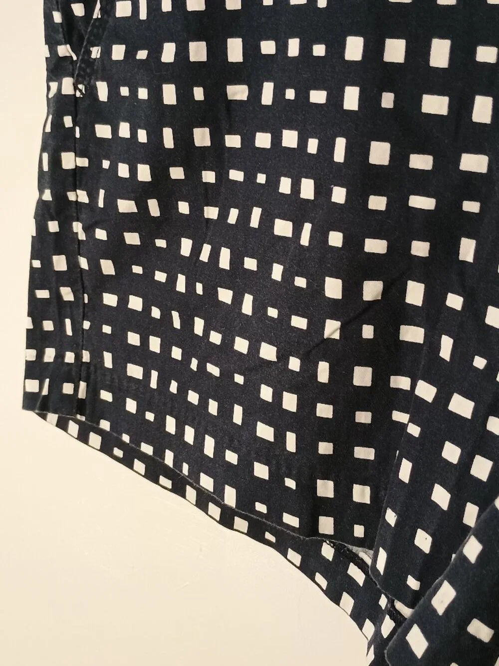 Tommy Hilfiger Women’s Size 16 Navy White Geometric Print Cotton Shorts Preppy
